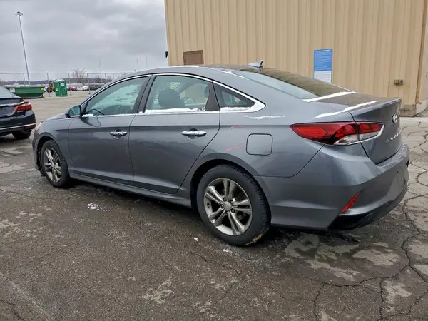5NPE34AF2JH640299 2018 HYUNDAI SONATA - Image 2