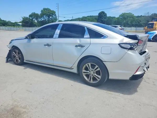 5NPE34AF2JH641145 2018 HYUNDAI SONATA - Image 2