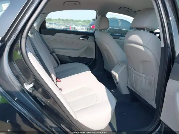 5NPE34AF2JH642117 2018 HYUNDAI SONATA - Image 8