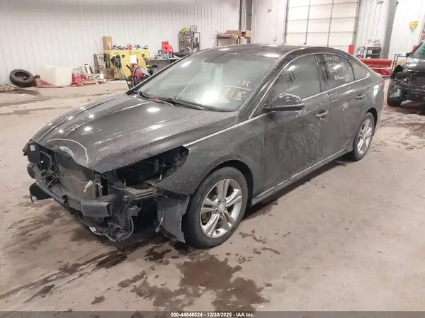 5NPE34AF2JH643638 2018 HYUNDAI SONATA - Image 2