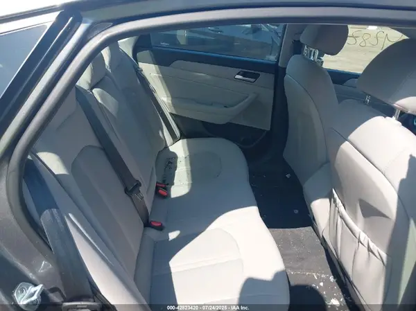 5NPE34AF2JH645678 2018 HYUNDAI SONATA - Image 8