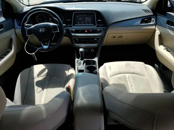 5NPE34AF2JH647561 2018 HYUNDAI SONATA - Image 8