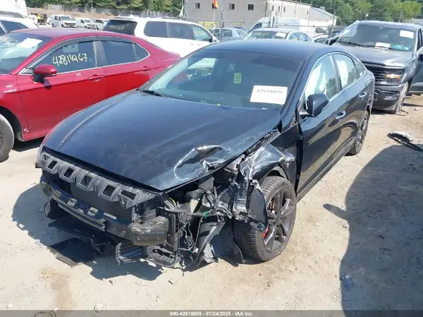 5NPE34AF2JH652582 2018 HYUNDAI SONATA - Image 2