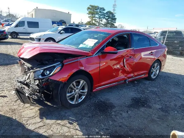 5NPE34AF2JH655448 2018 HYUNDAI SONATA - Image 2