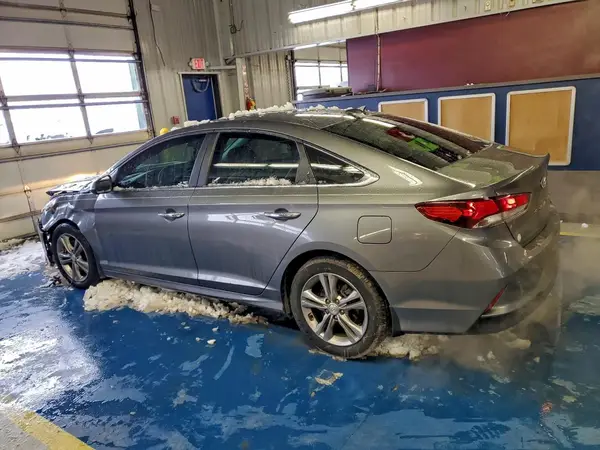5NPE34AF2JH656132 2018 HYUNDAI SONATA - Image 2