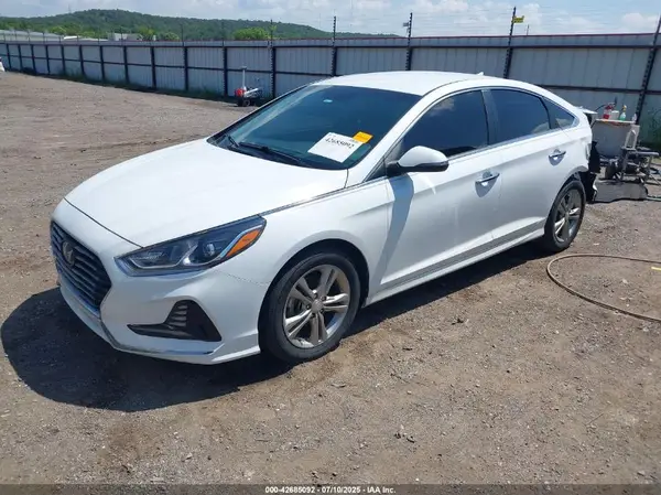 5NPE34AF2JH657426 2018 HYUNDAI SONATA - Image 2
