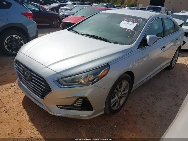 5NPE34AF2JH658267 2018 HYUNDAI SONATA - Image 2
