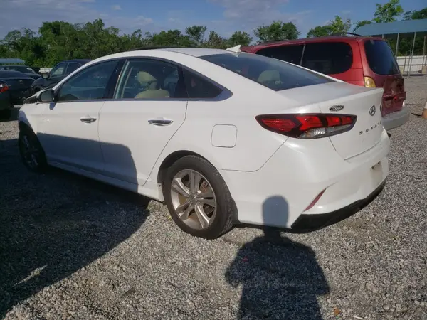 5NPE34AF2JH675506 2018 HYUNDAI SONATA - Image 2