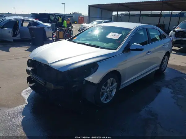 5NPE34AF2JH676820 2018 HYUNDAI SONATA - Image 2