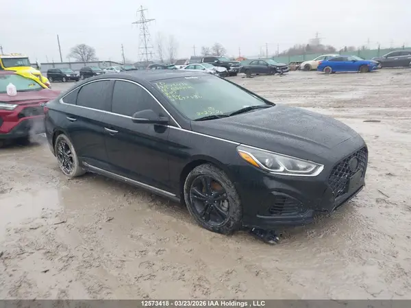 5NPE34AF2JH677840 2018 HYUNDAI SONATA - Image 1