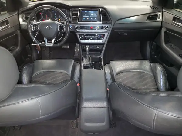 5NPE34AF2JH679555 2018 HYUNDAI SONATA - Image 8