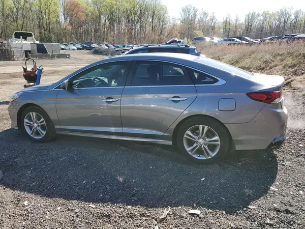 5NPE34AF2JH685825 2018 HYUNDAI SONATA - Image 2