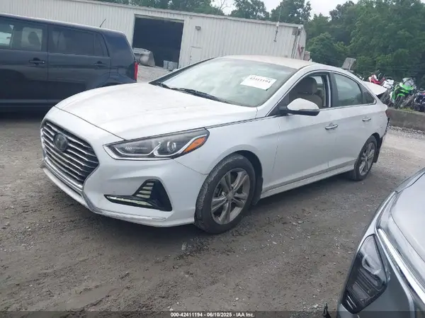 5NPE34AF2JH692273 2018 HYUNDAI SONATA - Image 2