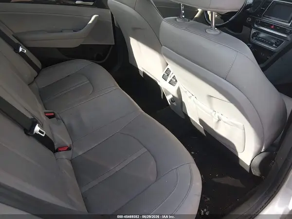 5NPE34AF2JH695786 2018 HYUNDAI SONATA - Image 8
