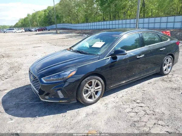 5NPE34AF2JH706415 2018 HYUNDAI SONATA - Image 2
