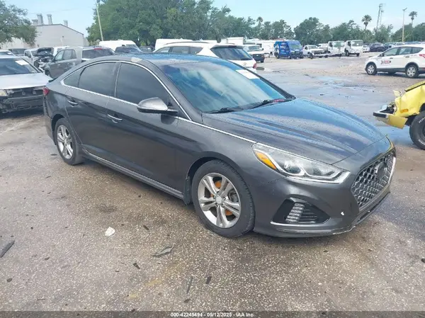 5NPE34AF2JH714398 2018 HYUNDAI SONATA - Image 1