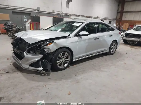 5NPE34AF2JH714675 2018 HYUNDAI SONATA - Image 2