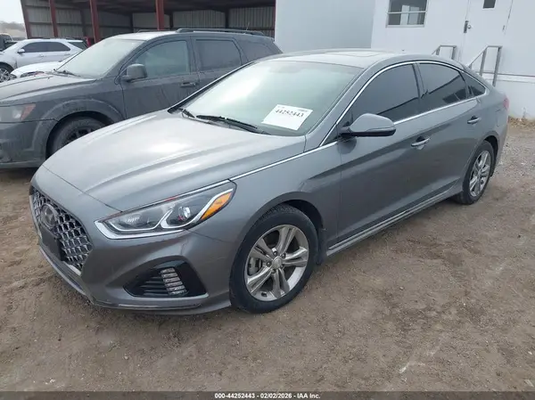 5NPE34AF2KH730568 2019 HYUNDAI SONATA - Image 2