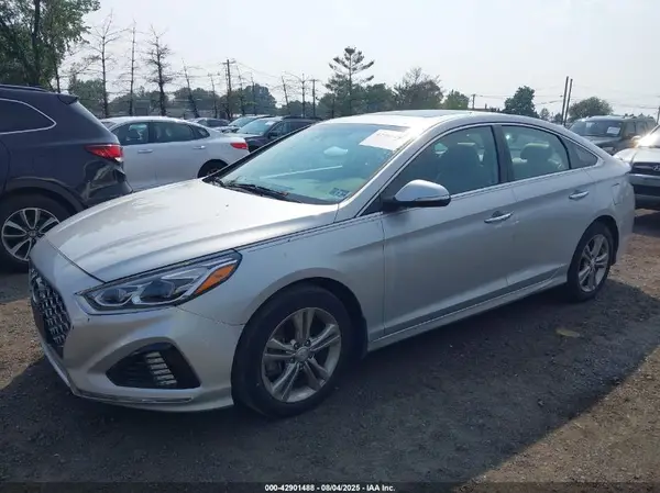 5NPE34AF2KH737701 2019 HYUNDAI SONATA - Image 2