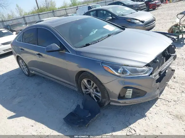 5NPE34AF2KH737813 2019 HYUNDAI SONATA - Image 1