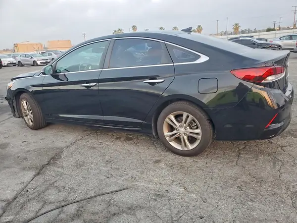 5NPE34AF2KH747614 2019 HYUNDAI SONATA - Image 2