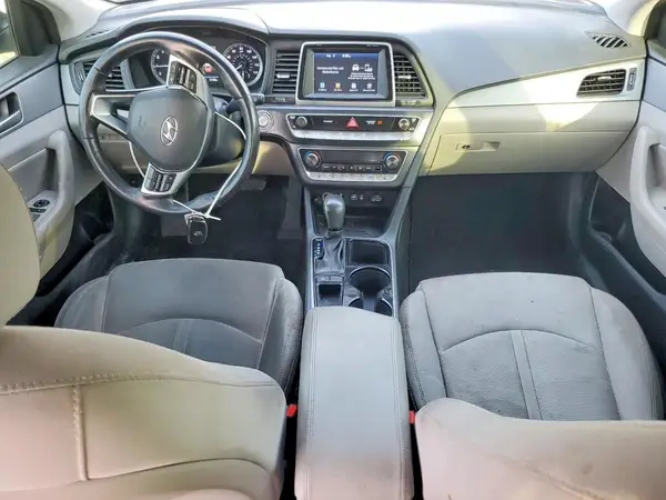 5NPE34AF2KH750674 2019 HYUNDAI SONATA - Image 8