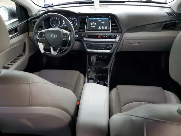 5NPE34AF2KH765059 2019 HYUNDAI SONATA - Image 8