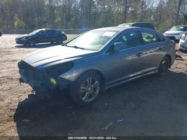 5NPE34AF2KH772044 2019 HYUNDAI SONATA - Image 2
