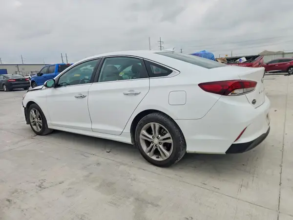 5NPE34AF2KH775106 2019 HYUNDAI SONATA - Image 2