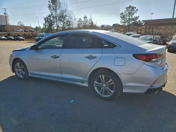 5NPE34AF2KH778765 2019 HYUNDAI SONATA - Image 2
