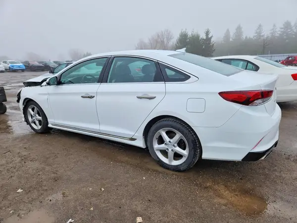 5NPE34AF2KH785151 2019 HYUNDAI SONATA - Image 2