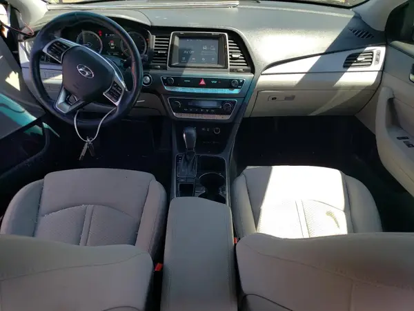 5NPE34AF2KH786087 2019 HYUNDAI SONATA - Image 8
