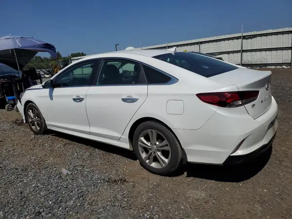 5NPE34AF2KH804605 2019 HYUNDAI SONATA - Image 2