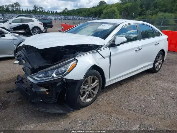 5NPE34AF2KH805723 2019 HYUNDAI SONATA - Image 2