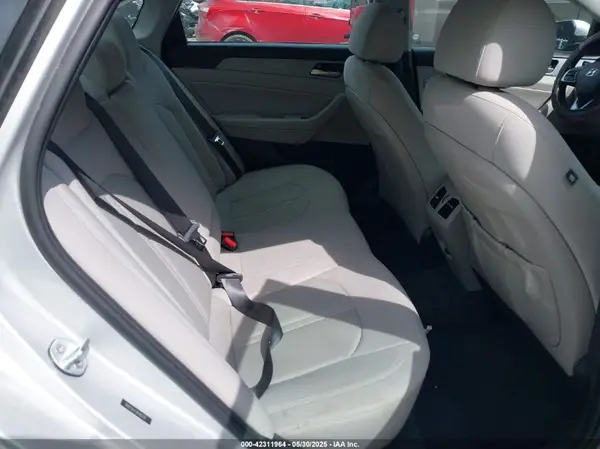5NPE34AF2KH807147 2019 HYUNDAI SONATA - Image 8