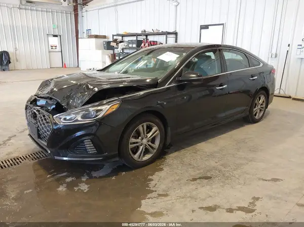 5NPE34AF2KH807570 2019 HYUNDAI SONATA - Image 2