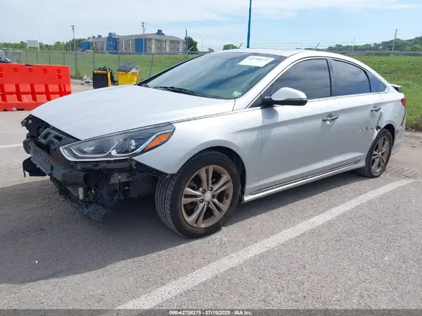 5NPE34AF2KH815832 2019 HYUNDAI SONATA - Image 2