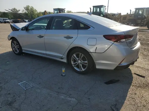 5NPE34AF2KH816656 2019 HYUNDAI SONATA - Image 2