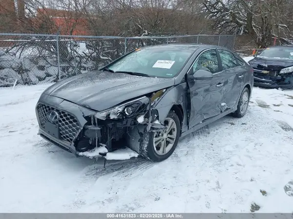 5NPE34AF2KH816737 2019 HYUNDAI SONATA - Image 2