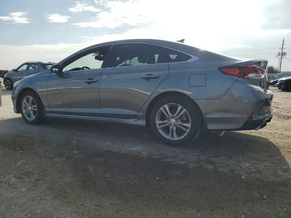 5NPE34AF2KH818259 2019 HYUNDAI SONATA - Image 2