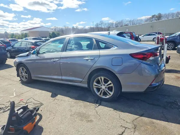 5NPE34AF2KH818391 2019 HYUNDAI SONATA - Image 2