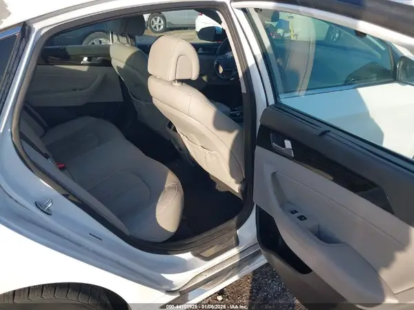 5NPE34AF3GH322278 2016 HYUNDAI SONATA - Image 8