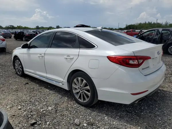 5NPE34AF3GH332356 2016 HYUNDAI SONATA - Image 2