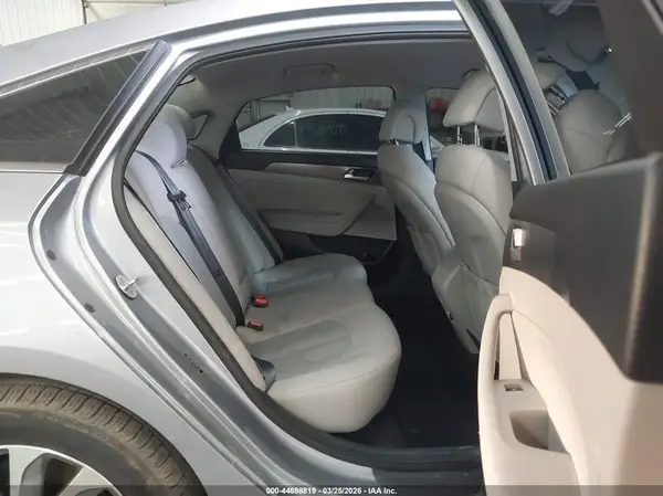 5NPE34AF3GH340716 2016 HYUNDAI SONATA - Image 8