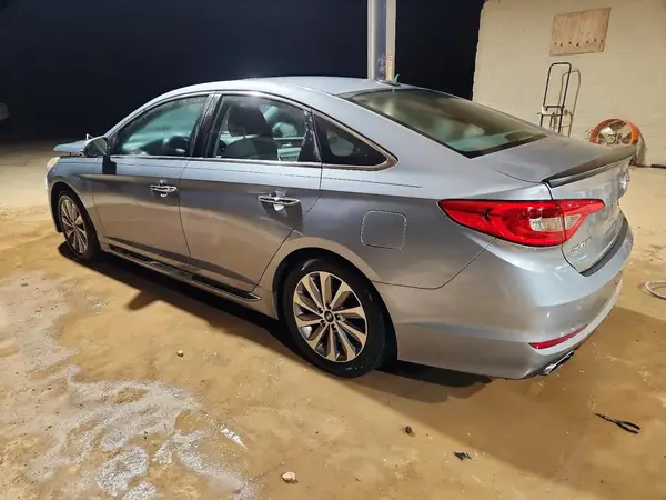 5NPE34AF3GH371657 2016 HYUNDAI SONATA - Image 2