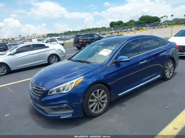 5NPE34AF3GH378639 2016 HYUNDAI SONATA - Image 2