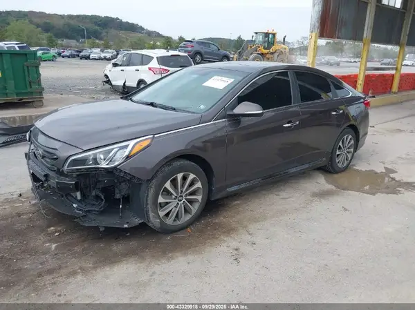 5NPE34AF3GH392685 2016 HYUNDAI SONATA - Image 2
