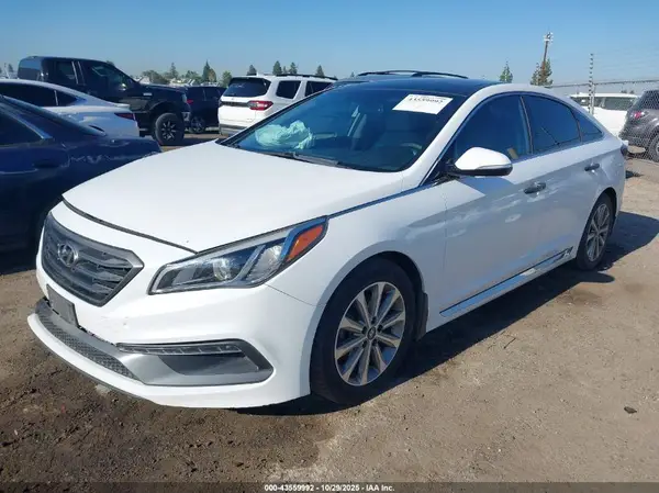 5NPE34AF3GH398051 2016 HYUNDAI SONATA - Image 2