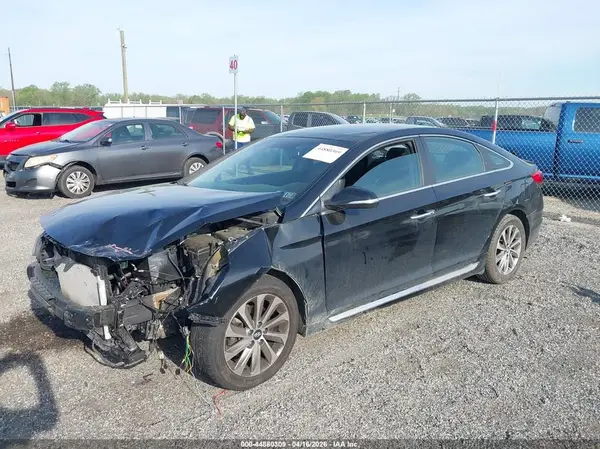 5NPE34AF3GH415365 2016 HYUNDAI SONATA - Image 2