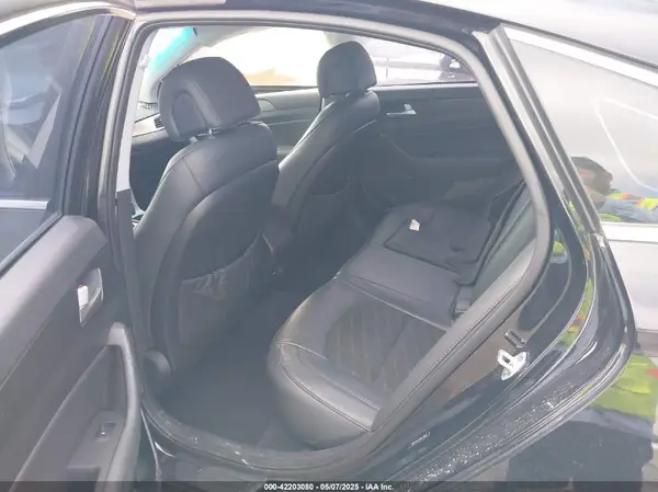 5NPE34AF3GH417598 2016 HYUNDAI SONATA - Image 8